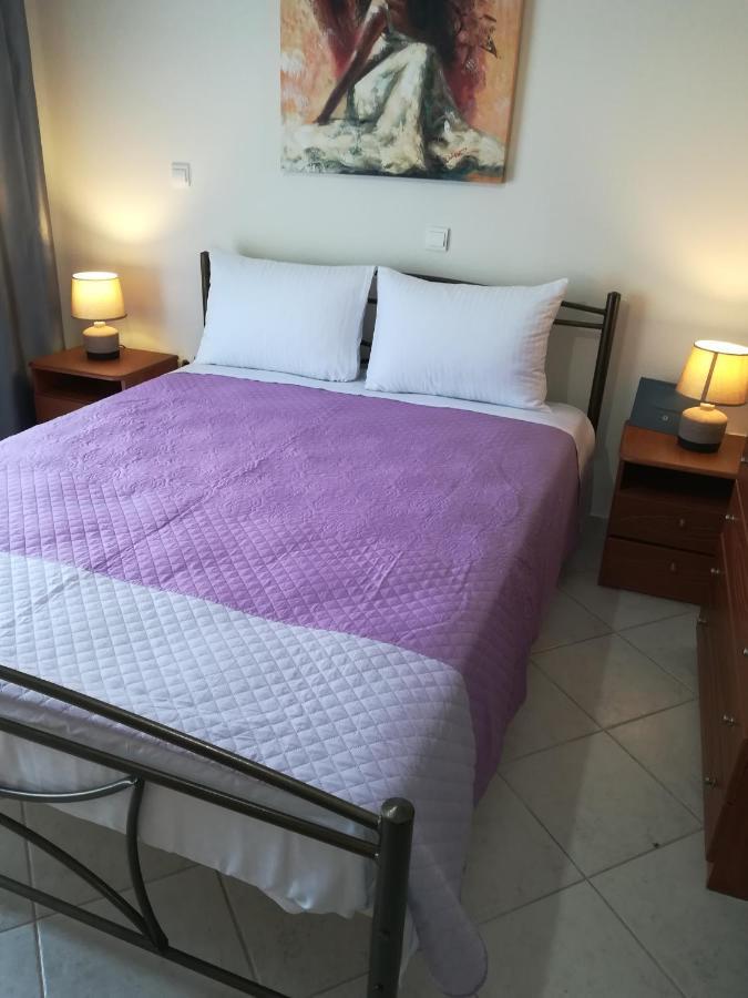 Apartment Ey Zhn Néa Khilí エクステリア 写真