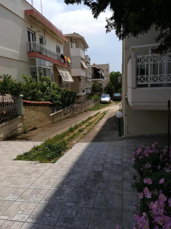 Apartment Ey Zhn Néa Khilí エクステリア 写真