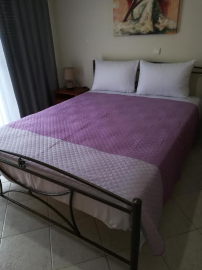 Apartment Ey Zhn Néa Khilí エクステリア 写真